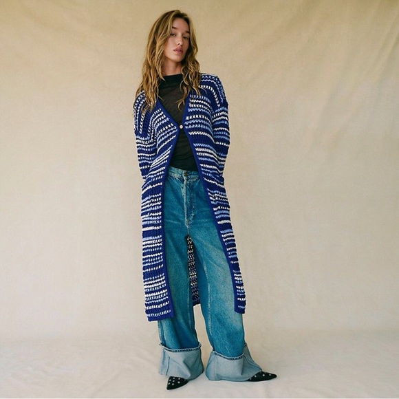 Free People Beach Colette Oversized Crocheted Bohemian Cardigan - Picture 4 of 11